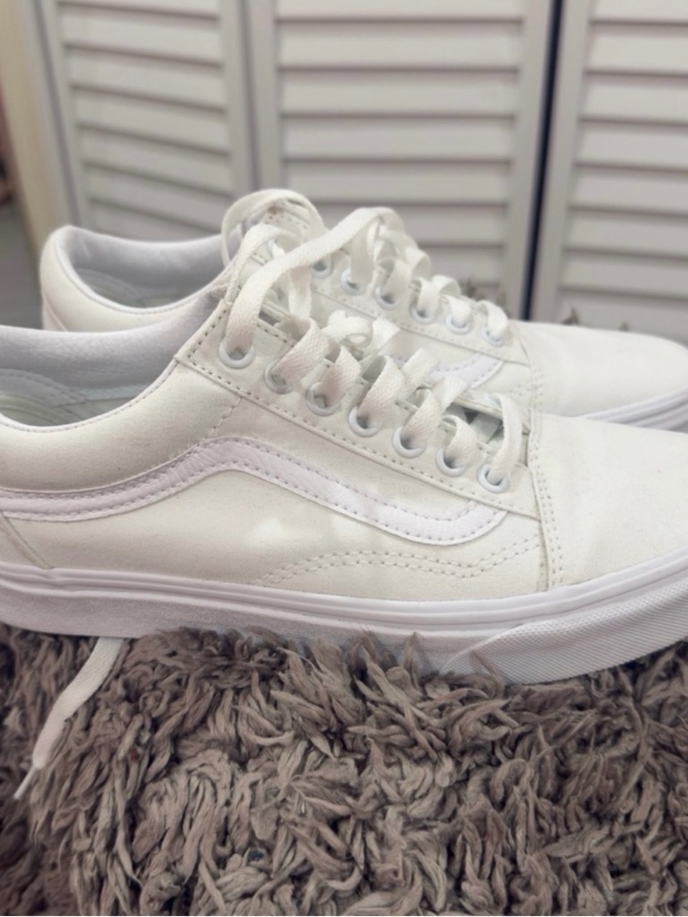 VANS Canvas Old Skool True White
Shoes - Picture 2 of 5